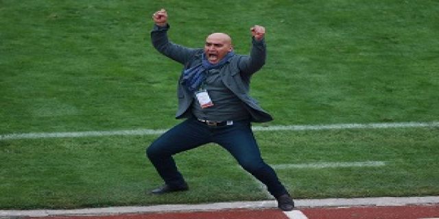 الوصل امارات در فولاد شهر تاریک حریف  علی منصور نشد..علی منصور بتاز که خوب می تازی 
