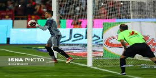 پنالتی از دست رفته پرسپولیس برابر ماشین سازی....توسط علیپور