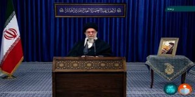  رهبر انقلاب: واردات واکسن آمریکایی و انگلیسی ممنوع است/ غربی‌ها باید تمامی تحریم‌ها را بردارند