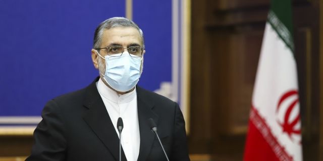 انتخاب مردم بین مرغ و تخم مرغ و احضار وزیر ارتباطات ؟سخنگوی قوه قضائیه روحانی را متهم به 