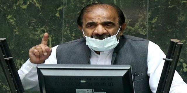 نماینده مجلس: اگر مشکل آب سراوان حل نشود، ۲۰۰ هزار نفر مهاجرت خواهند کرد 