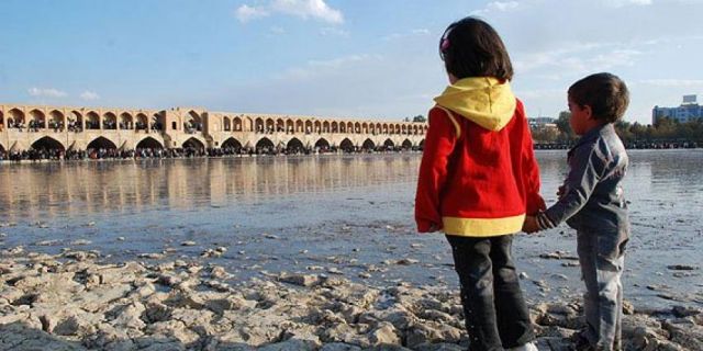  زاینده‌رود دوباره جاری شد