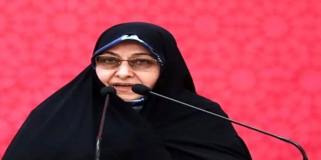 .....روایت زنی که   به  دولت  رییسی  راه  یافته از زنان  ایرانی ........... انسیه خزعلی، معاون رئیسی: اگر ما در جامعه خود سعی می‌کنیم حجاب را حفظ کنیم برای این هست که بانوان مورد تجاوز قرار نگیرند / در سال گذشته شاهد نهضت me_too [در امریکا] بودیم و خیلی‌ها به این موضوع اعتراض کردند / آمار‌های خشونت‌های خانگی آمریکا اصلا قابل مقایسه با ایران نیست 