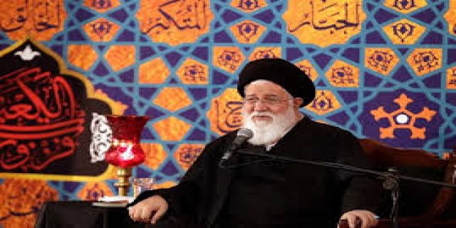  علم الهدی: بی‌حجابی، مصداق همکاری با دشمن اسلام و ایران است / نباید اجازه بدهید شرافت شما با تجاهر به یک فسق در جامعه زیر سوال برود