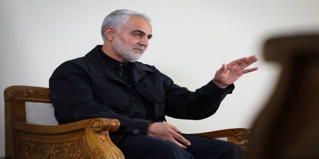 ایرانی با غیرت است در راستای غیرت متعادل قکر می کند بطور کلی ایرانی ایرانی است حتی اگر روحانی باشد یا شیعه یا حاج قاسم....خشم در چشمان سرباز