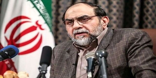 نقدی بر سخنان استاد ازغدی در مورد روابط حنسی....رحیم پور ازغدی: مسائل جنسی و خیانت در قشر روشنفکر و فرهیخته بیشتر رخ می‌دهد؛ دلیلش هم اختلاط‌های غیر ضروری و شوخی است / وقتی شوخی می‌کنید، عاطفه به وجود می‌آید، یک مقدار بیشتر پیش برویم شهوت پیش می‌آید و نمی‌شود کنترل کنی!
